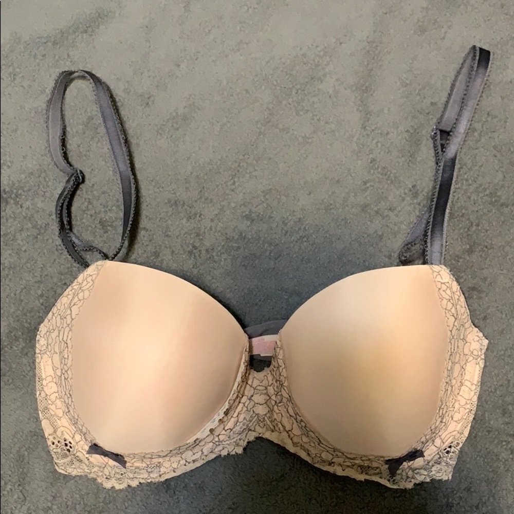 Victoria’s Secret Dream Angels Bra